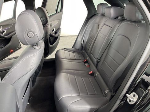 Used 2022 Mercedes-Benz GLC 300 GLC 300 image 38