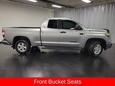 Used 2019 Toyota Tundra SR5 w/ SR5 Upgrade Package AWD/4WD image 9