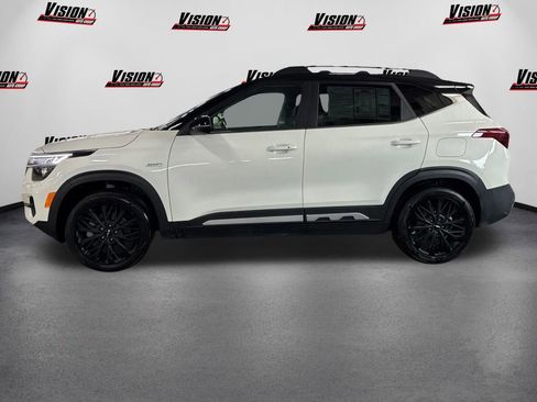 Used 2023 Kia Seltos Nightfall Edition image 8