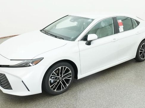 New 2026 Toyota Camry XLE FWD image 1