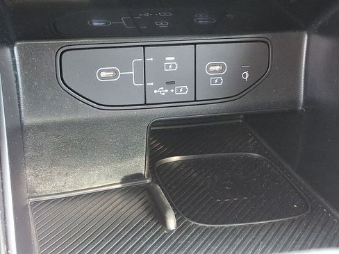 Certified 2024 Kia Sorento S AWD/4WD image 26