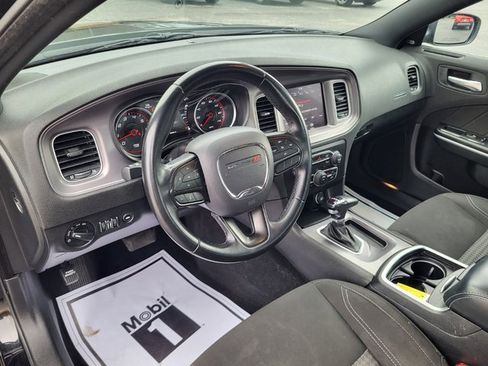 Used 2023 Dodge Charger SXT image 10