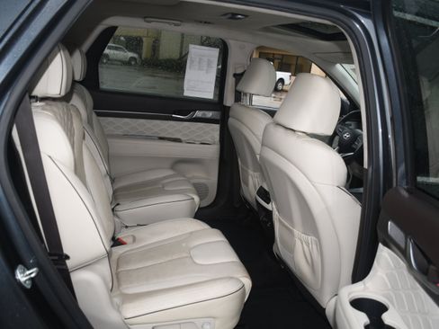 Used 2020 Hyundai Palisade Limited FWD image 21
