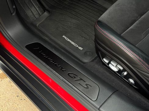 Certified 2019 Porsche Panamera GTS image 24