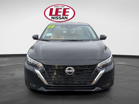 New 2025 Nissan Sentra SV w/ SV Premium Package FWD image 8