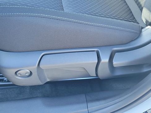 New 2026 Mitsubishi Outlander ES FWD image 18