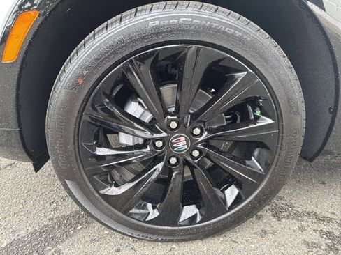 New 2025 Buick Envista Sport Touring image 10