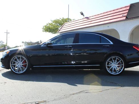 Used 2016 Mercedes-Benz S 550 Sedan image 44