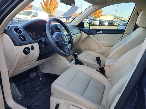 Used 2012 Volkswagen Tiguan SEL FWD image 10