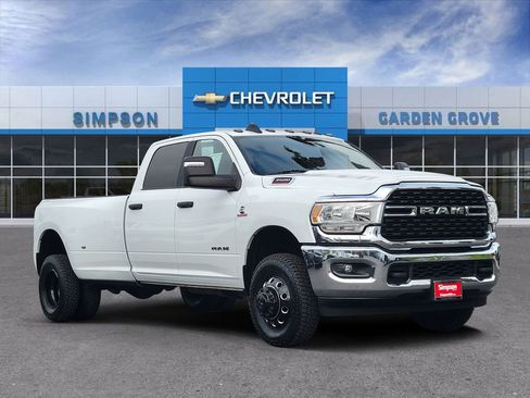 Used 2023 RAM 3500 Big Horn w/ Level 1 Equipment Group image 1