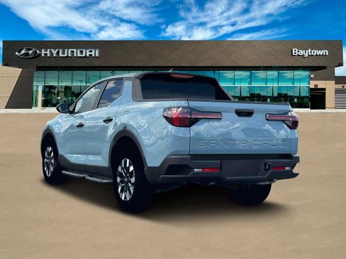 New 2026 Hyundai Santa Cruz SE FWD image 5