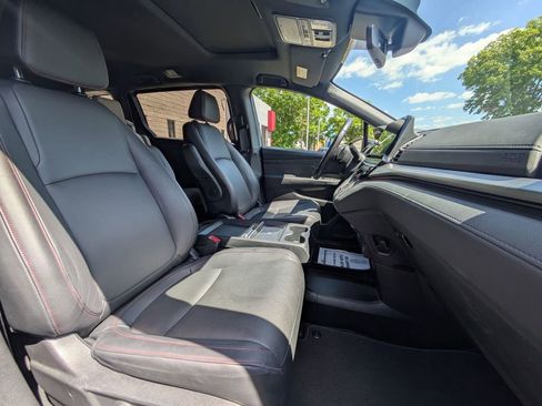 Used 2025 Honda Odyssey Sport-L image 30