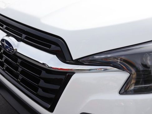 Used 2024 Subaru Ascent Premium w/ Convenience Package image 13