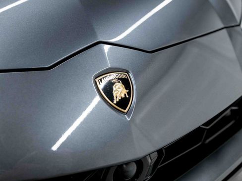 Used 2019 Lamborghini Urus AWD/4WD image 16