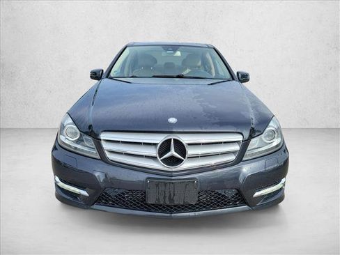 Used 2012 Mercedes-Benz C 250 Sedan image 2