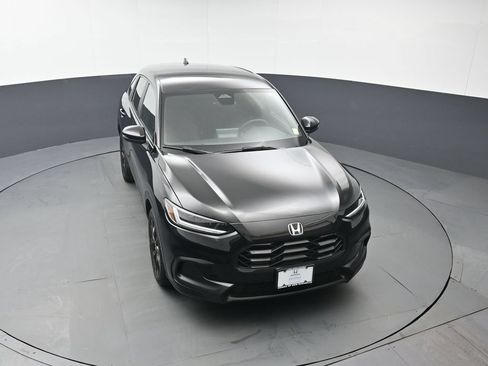 Certified 2024 Honda HR-V Sport image 42