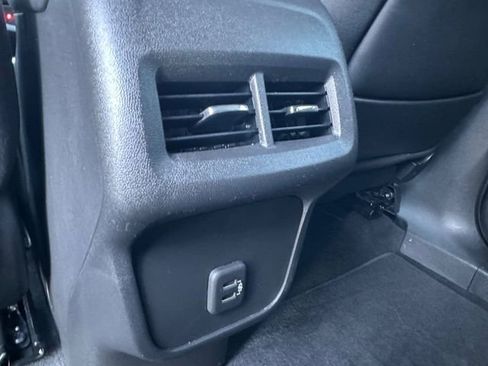 Used 2022 GMC Terrain SLE w/ Driver Convenience Package image 30