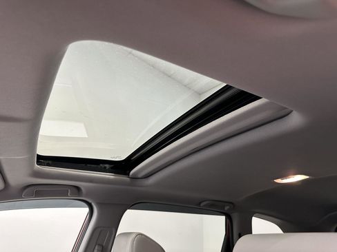 Certified 2022 Honda CR-V Touring image 18