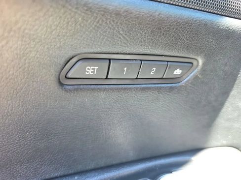 Used 2017 Cadillac XT5 Luxury FWD image 40
