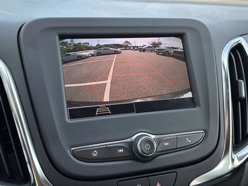 Used 2024 Chevrolet Equinox LT FWD image 26