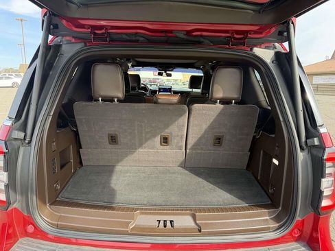 Used 2022 Ford Expedition King Ranch image 10