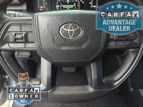 Used 2024 Toyota Tacoma SR image 5