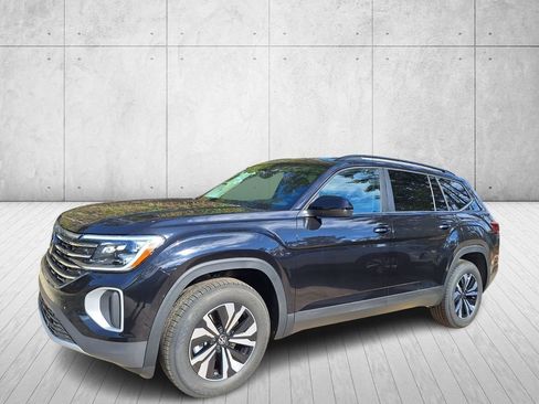 New 2026 Volkswagen Atlas SE image 9