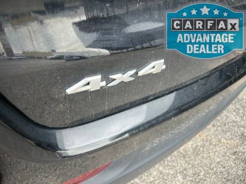Used 2024 Jeep Compass Latitude AWD/4WD image 4