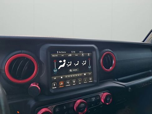 Used 2020 Jeep Wrangler Unlimited Rubicon w/ Quick Order Package 28Y Recon image 35