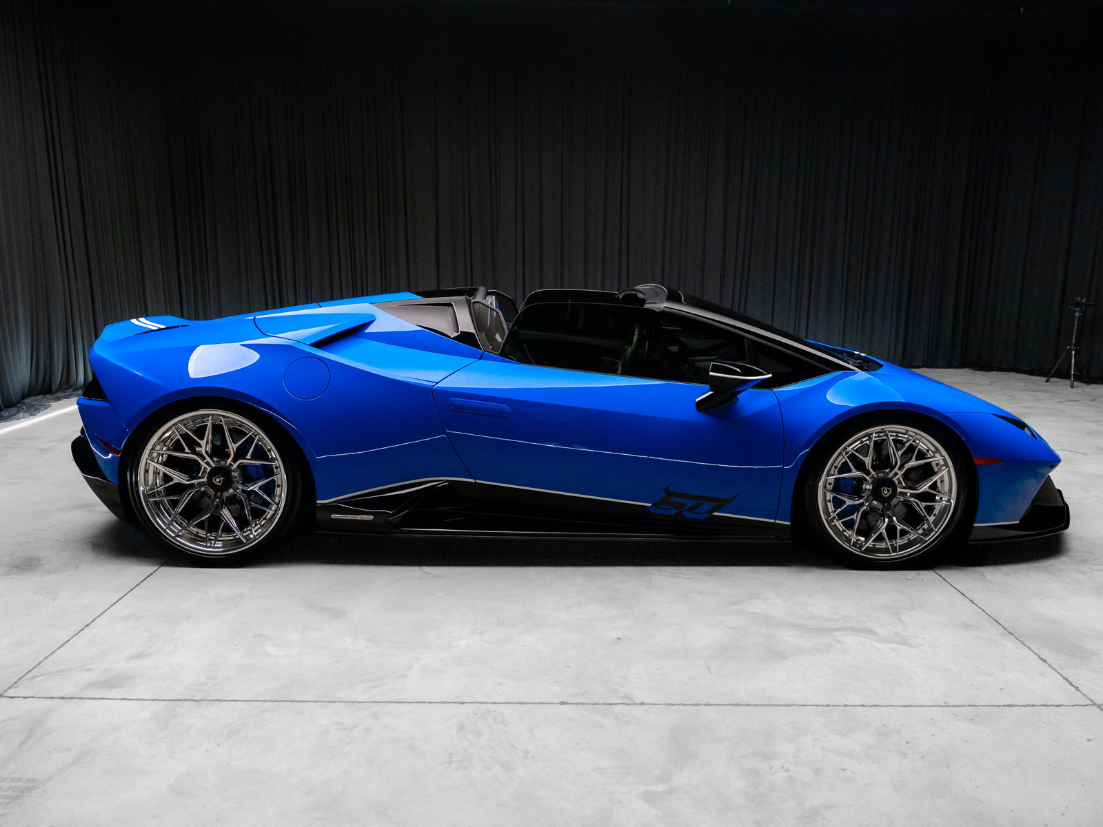 Used 2024 Lamborghini Huracan EVO AWD/4WD image 14