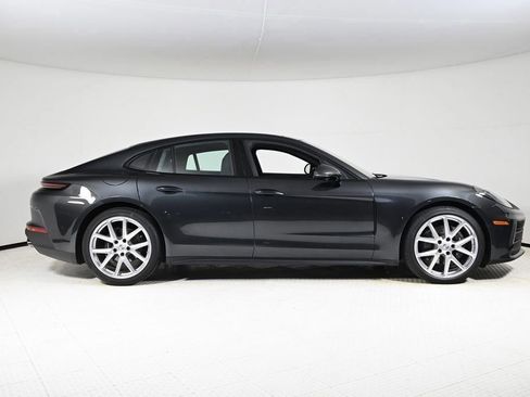 Certified 2024 Porsche Panamera image 8