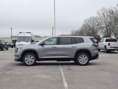 New 2026 GMC Acadia Elevation w/ Elevation Premium Package FWD image 8