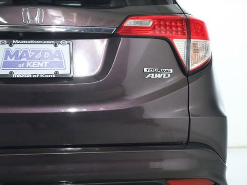 Used 2020 Honda HR-V Touring image 17