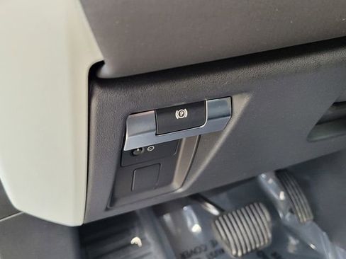 Used 2024 Land Rover Defender 110 S AWD/4WD image 20