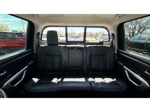Used 2019 Nissan Titan PRO-4X w/ Pro-4x Convenience Package AWD/4WD image 24