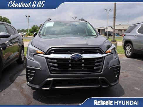 Used 2023 Subaru Ascent Limited w/ Technology Package AWD/4WD image 7