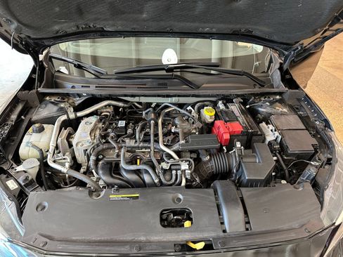 Used 2025 Nissan Sentra SV FWD image 31