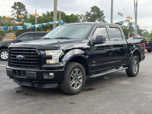 Used 2016 Ford F150 XLT w/ Equipment Group 302A Luxury AWD/4WD image 4
