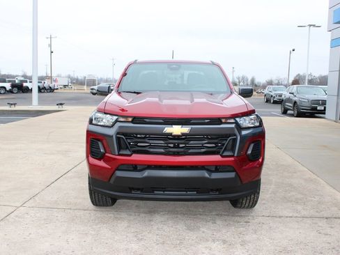 New 2026 Chevrolet Colorado LT image 3