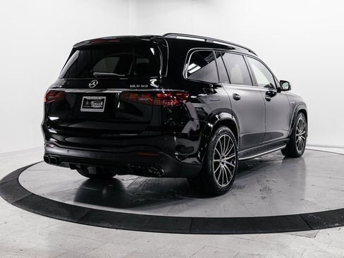Used 2025 Mercedes-Benz GLS 63 AMG 4MATIC image 34