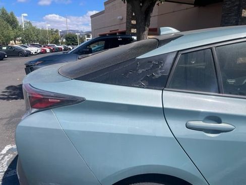 Used 2016 Toyota Prius Four Touring w/ Premium Convenience Package FWD image 27