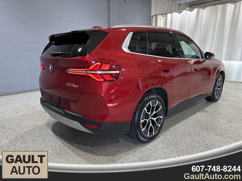 Certified 2025 BMW X3 xDrive30i w/ Premium Package AWD/4WD image 3