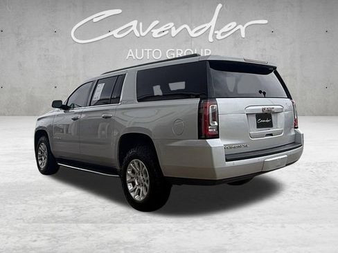 Used 2019 GMC Yukon XL SLT w/ Open Road Package AWD/4WD image 14