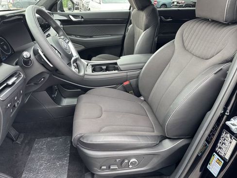New 2025 Hyundai Palisade Calligraphy image 9