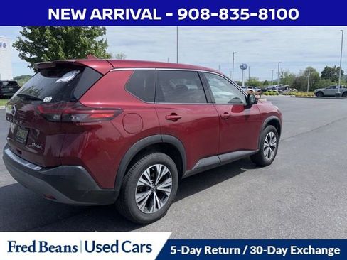Used 2021 Nissan Rogue SV AWD/4WD image 6