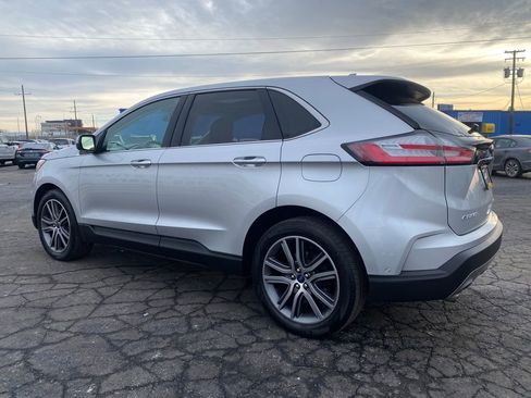 Used 2019 Ford Edge Titanium w/ Equipment Group 301A image 6