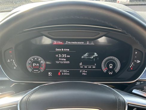 Used 2022 Audi A8 L 3.0T image 43