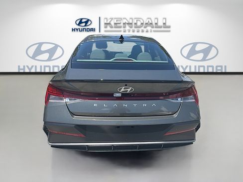 New 2026 Hyundai Elantra SEL Sport Premium FWD image 5