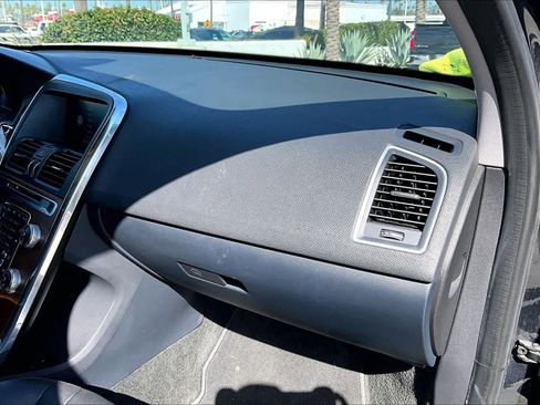 Used 2017 Volvo XC60 T5 Inscription image 17