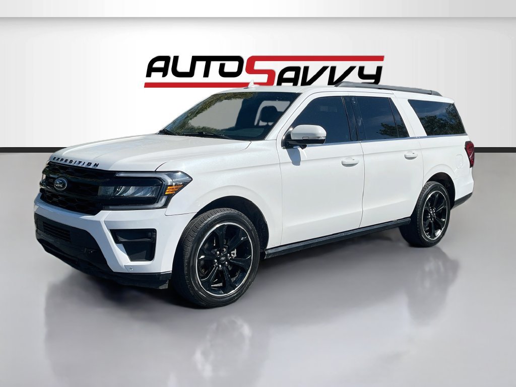 Used 2023 Ford Expedition Max Limited AWD/4WD image 3